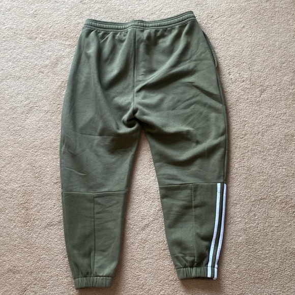 Adidas men’s joggers - Picture 4 of 4